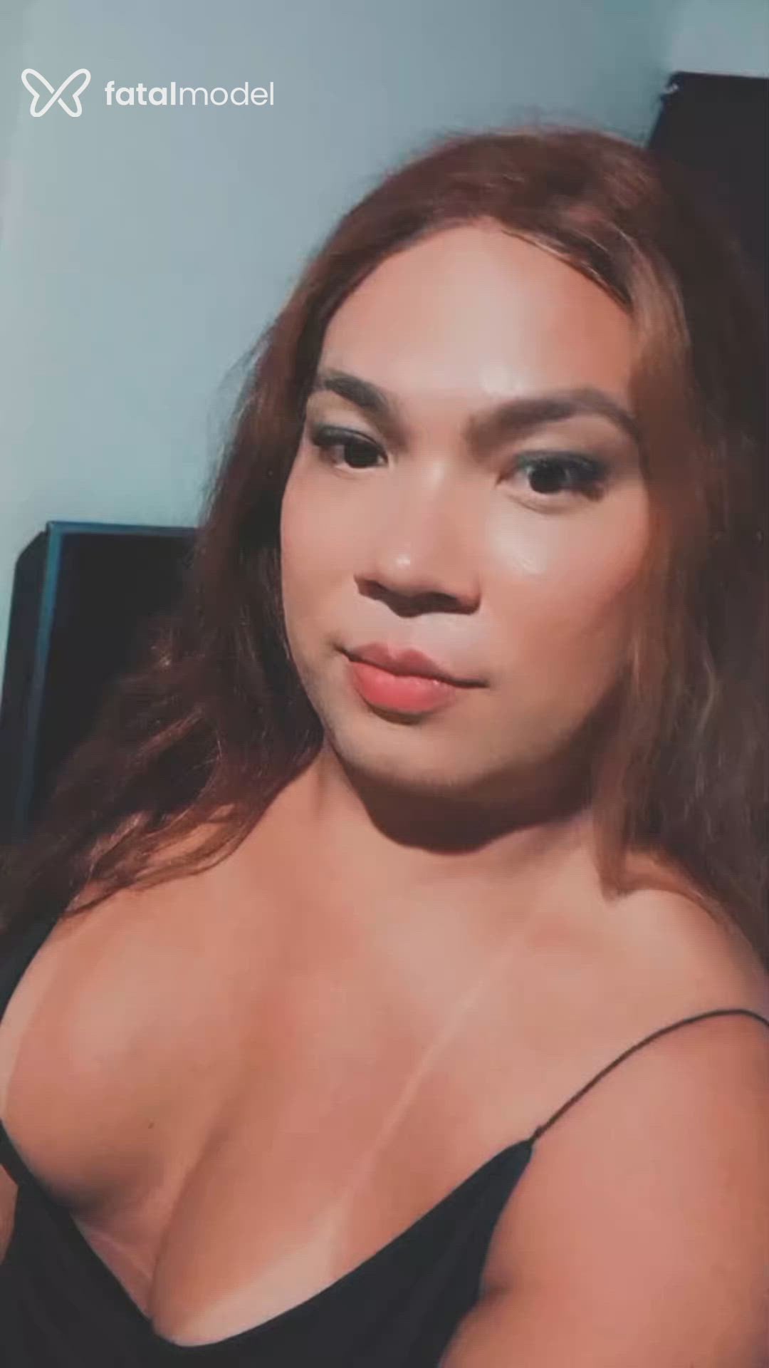 Acompanhante mulher trans morena (o) de olhos castanhos - Angel