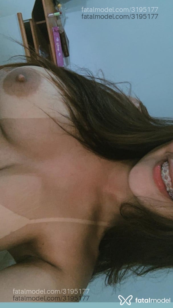 Acompanhante mulher morena (o) de olhos castanhos - Ana Andrade