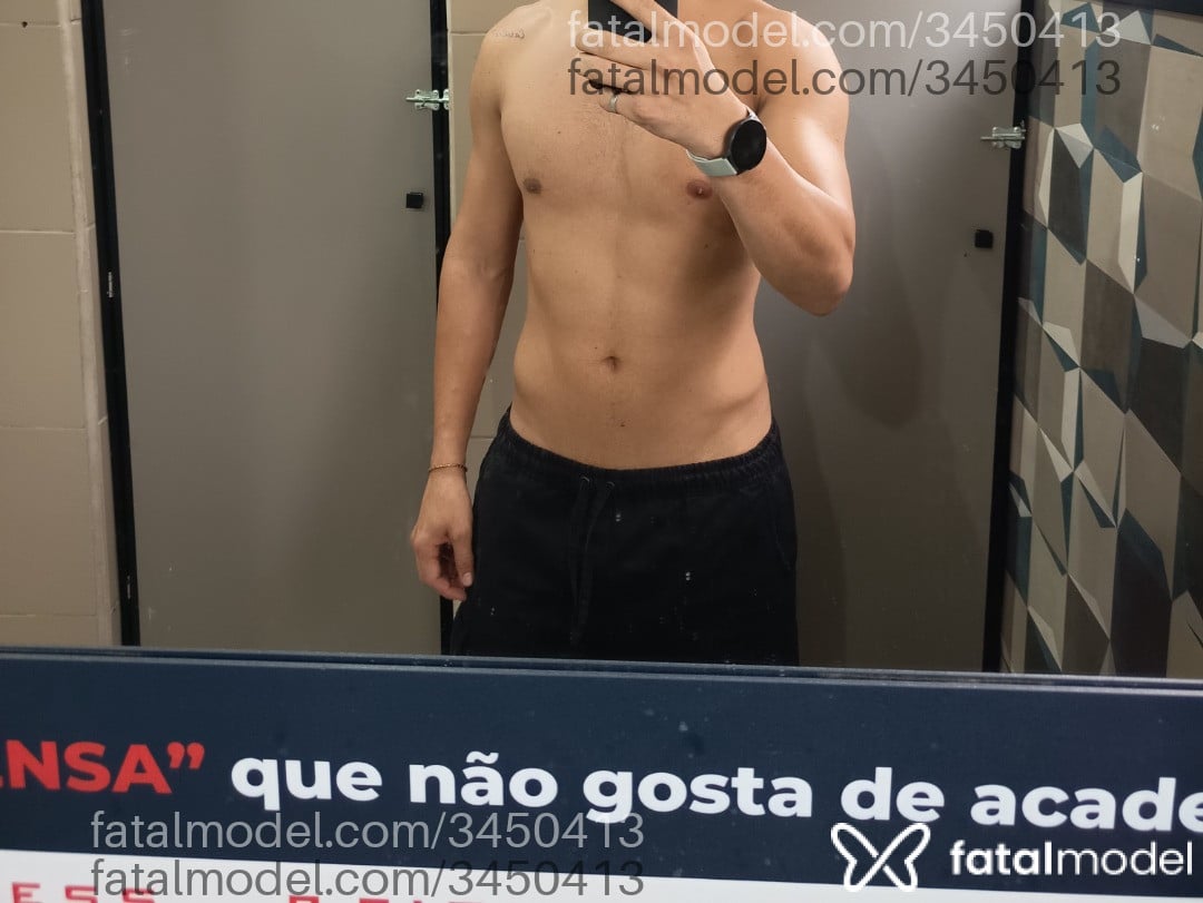 Acompanhante homem morena (o) de olhos castanhos - Santosdasilva