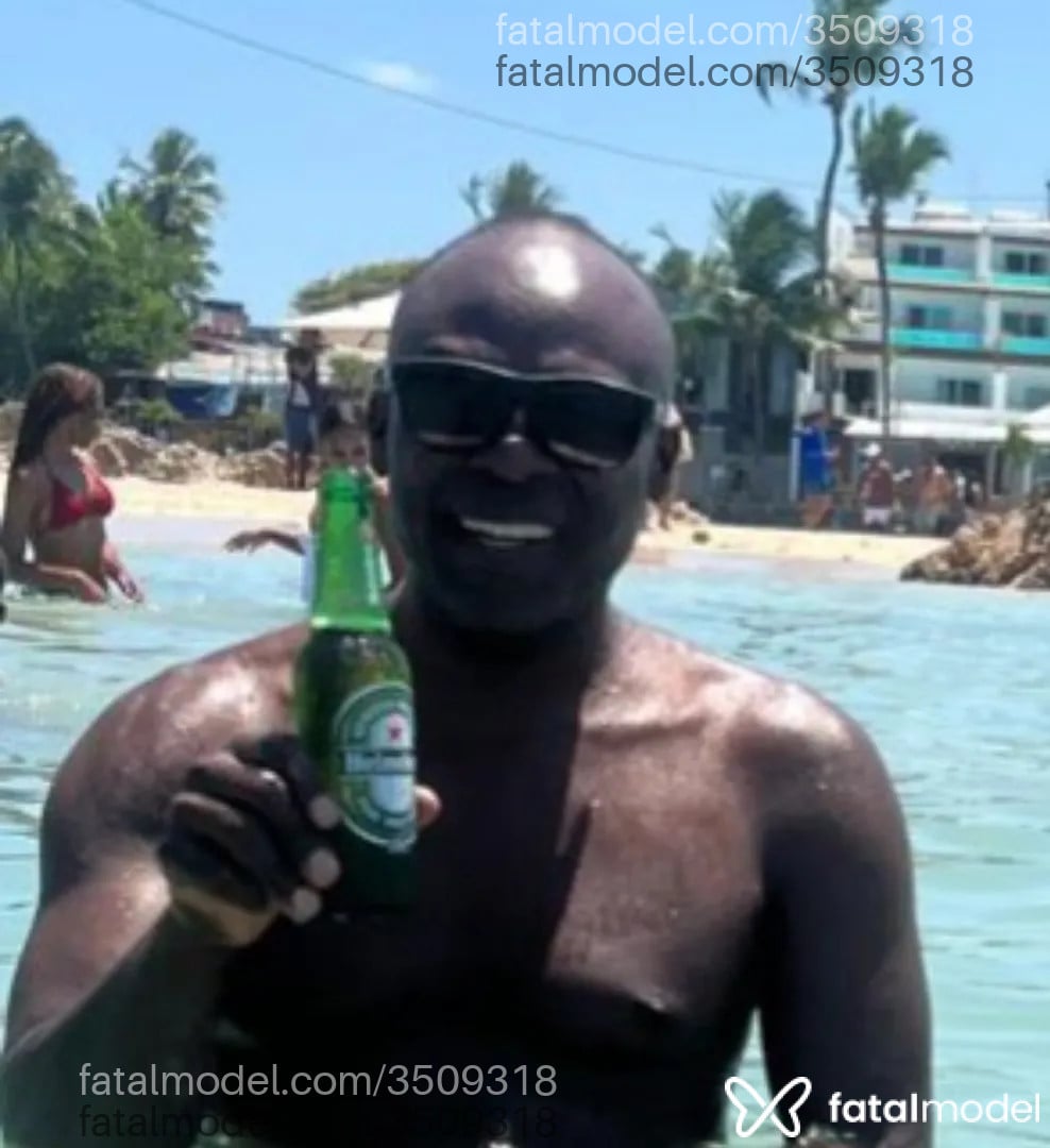 Acompanhante homem sem cabelo de olhos pretos - Maverik Acompanhante homem sem cabelo de olhos pretos - Maverik