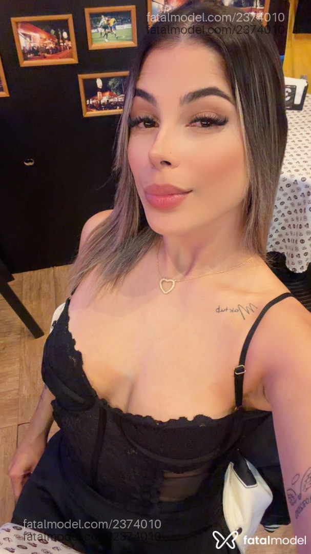 Acompanhante mulher loira (o) de olhos castanhos - Bárbara Oliveira Acompanhante mulher loira (o) de olhos castanhos - Bárbara Oliveira