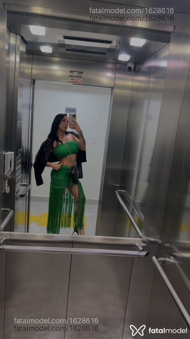 Acompanhante mulher morena (o) de olhos castanhos - THAIS VARGAS