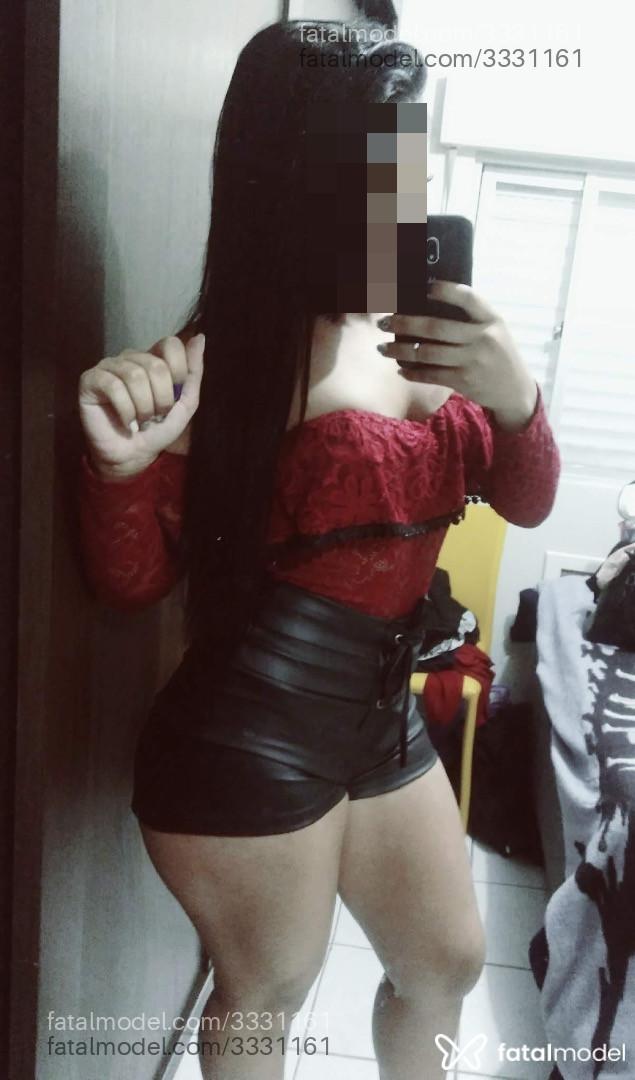 Acompanhante mulher morena (o) de olhos castanhos - Serena Diniz