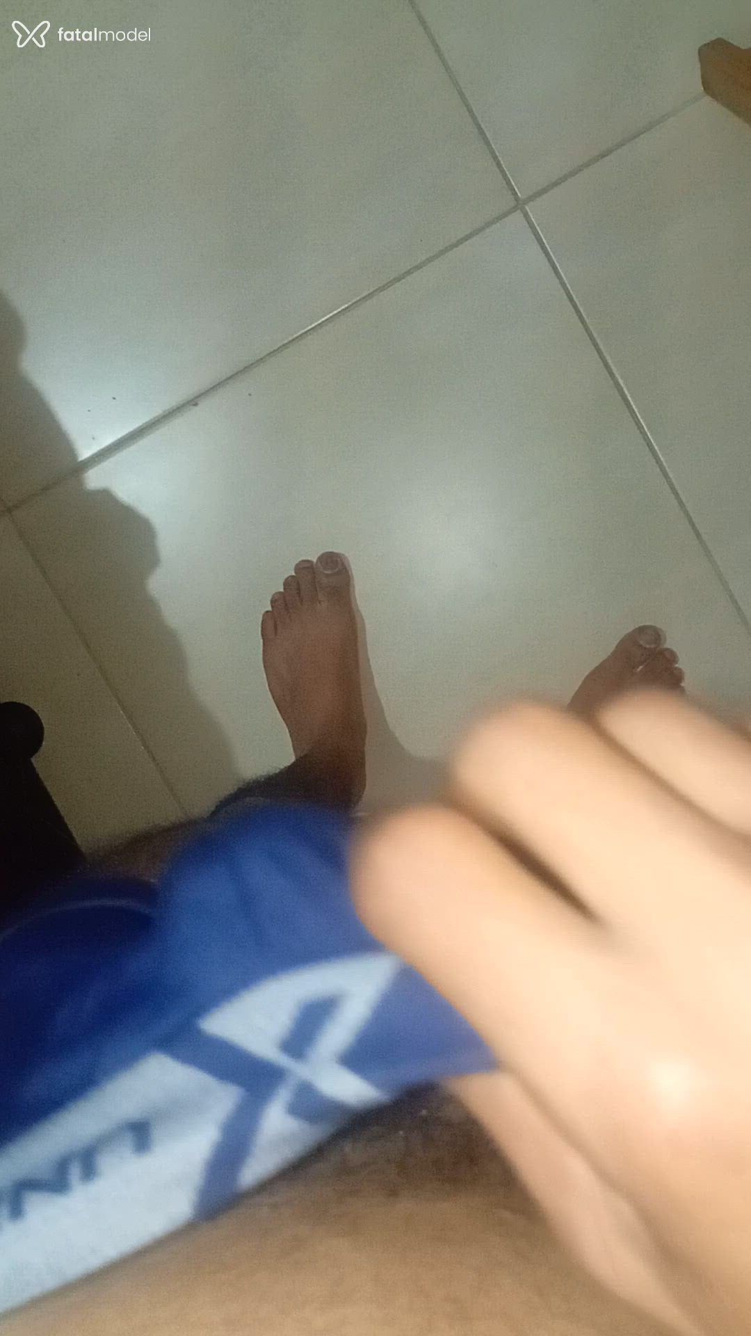 Acompanhante homem com cabelo castanho de olhos pretos - Lucas Acompanhante homem com cabelo castanho de olhos pretos - Lucas