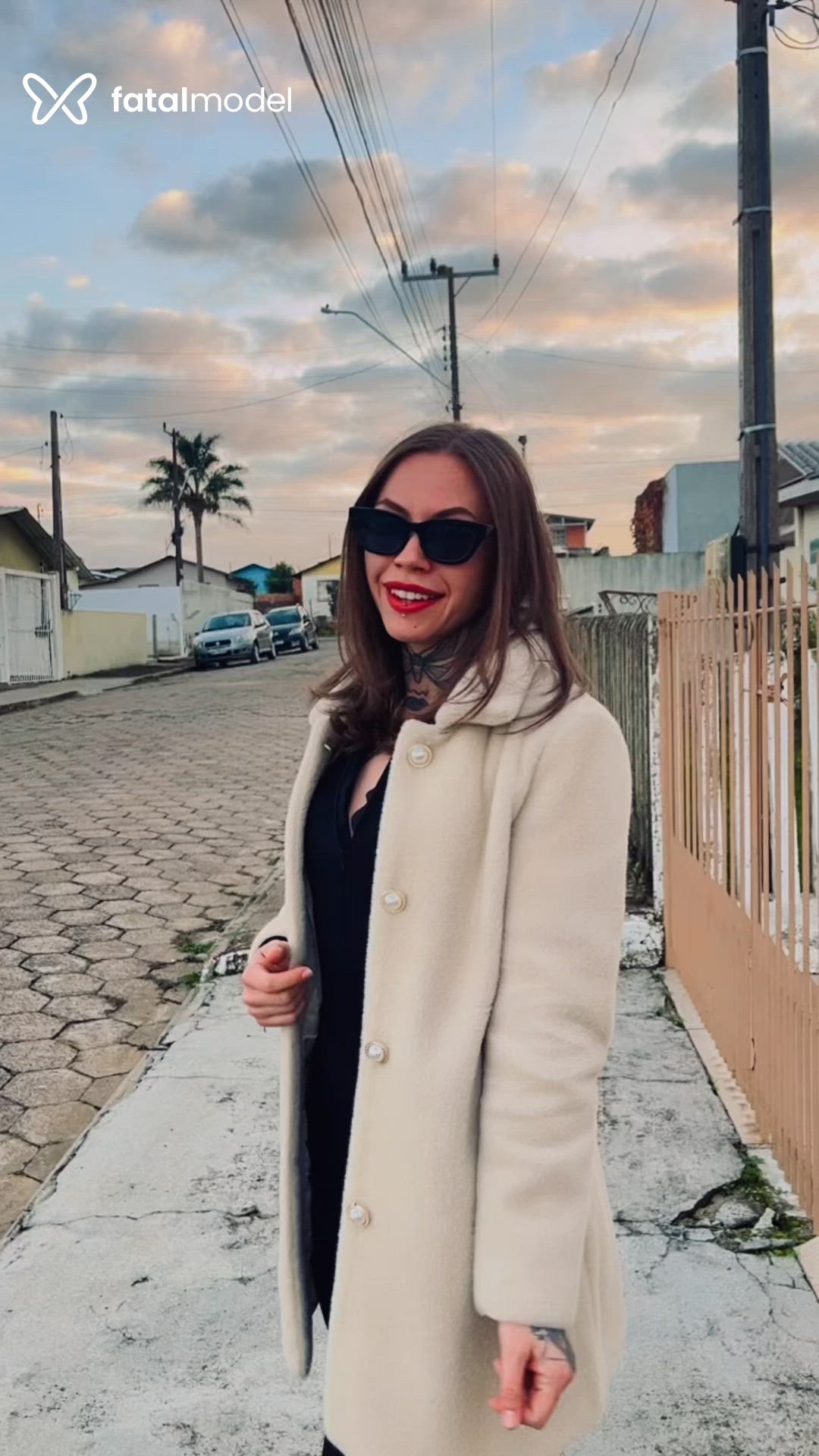Acompanhante mulher loira (o) de olhos verdes - Katerine