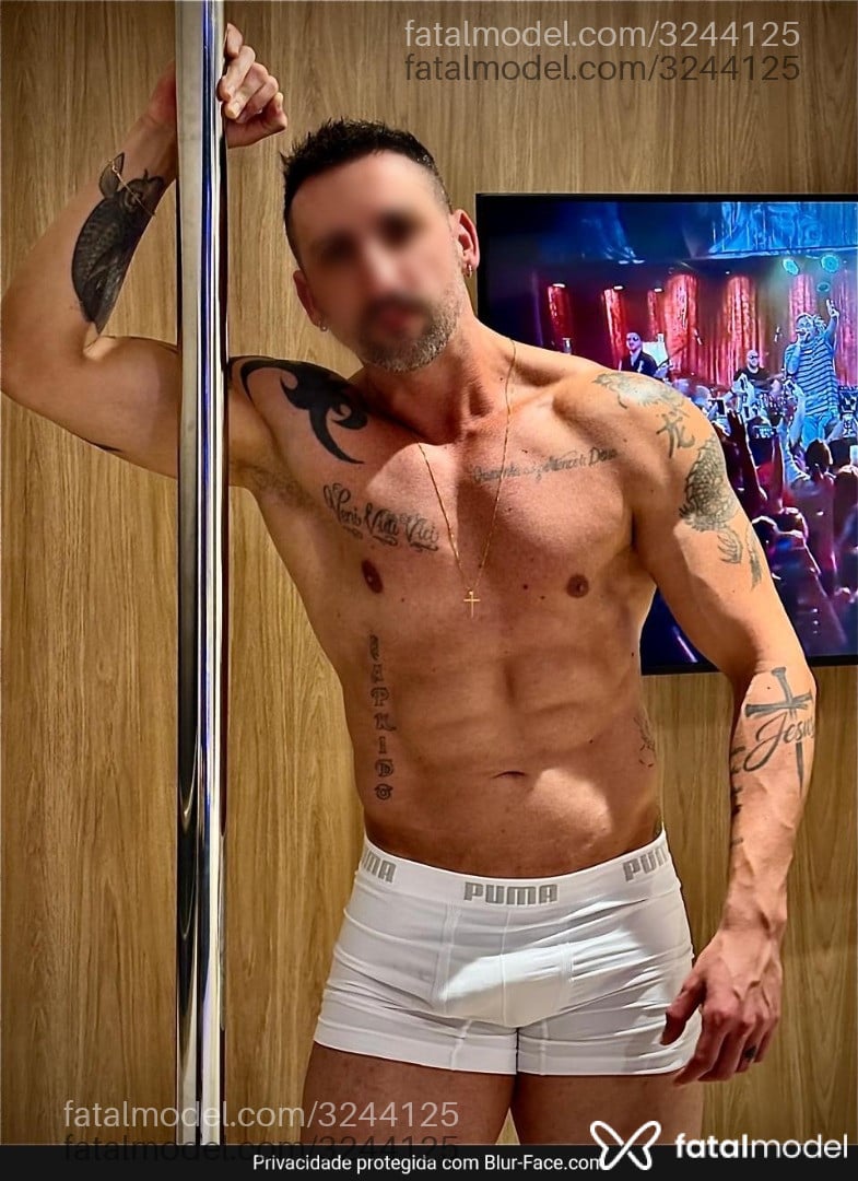 Acompanhante homem morena (o) de olhos castanhos - Juan Junior