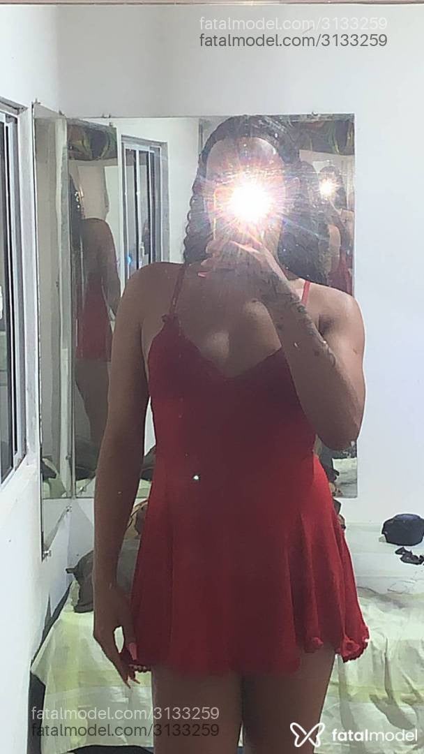 Acompanhante mulher trans com cabelo castanho de olhos castanhos em Belo Horizonte - Blossom