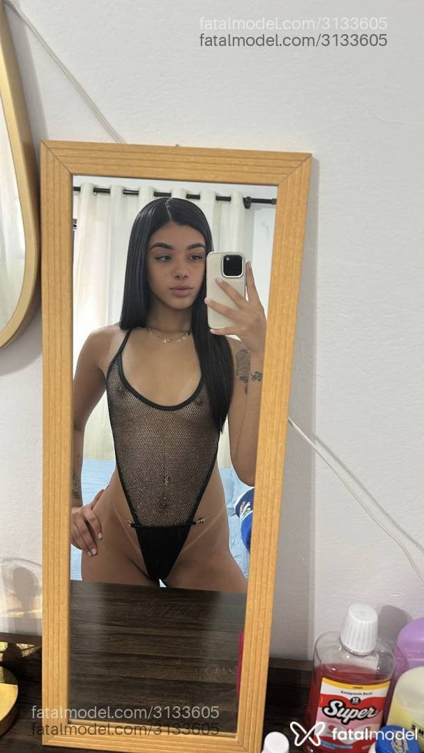 Acompanhante mulher morena (o) de olhos castanhos - Mariaah