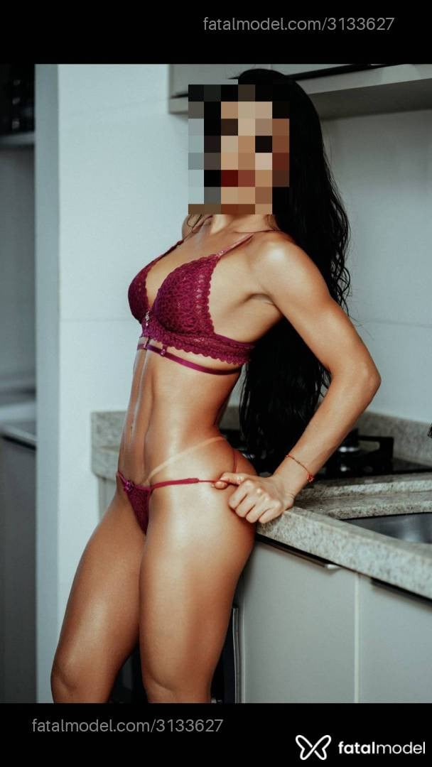 Acompanhante mulher morena (o) de olhos castanhos em Cuiabá - Laura Azahra
