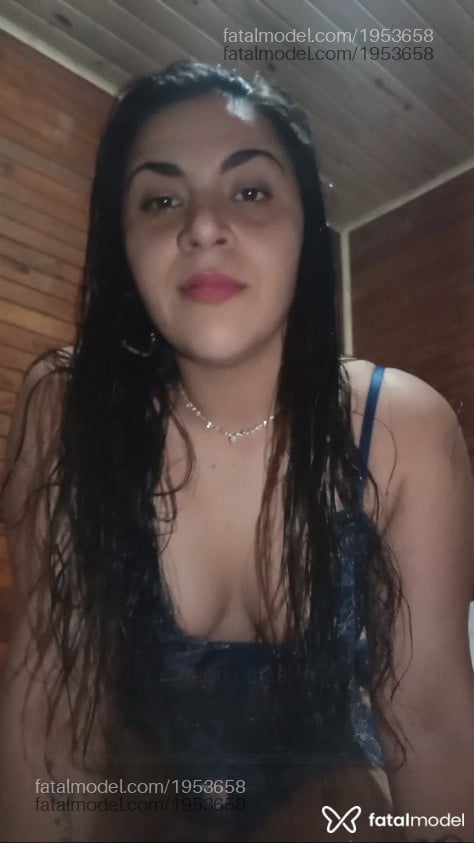 Acompanhante mulher morena (o) de olhos castanhos - Ana Larissa