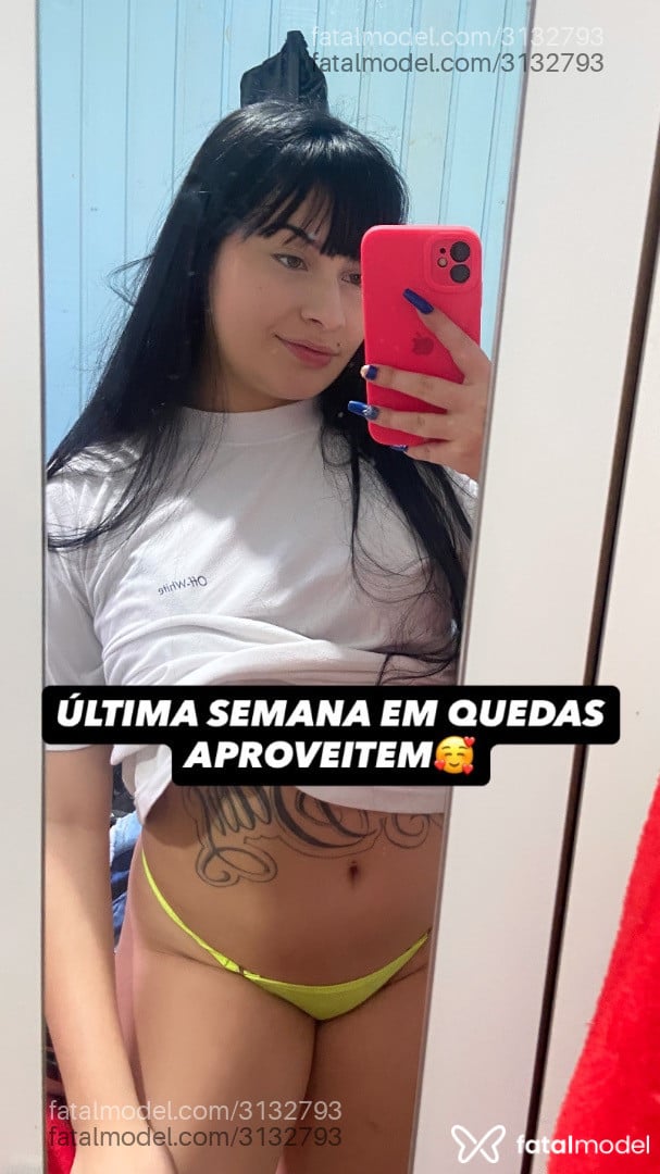Acompanhante mulher com cabelo castanho de olhos verdes - Jade Larissa