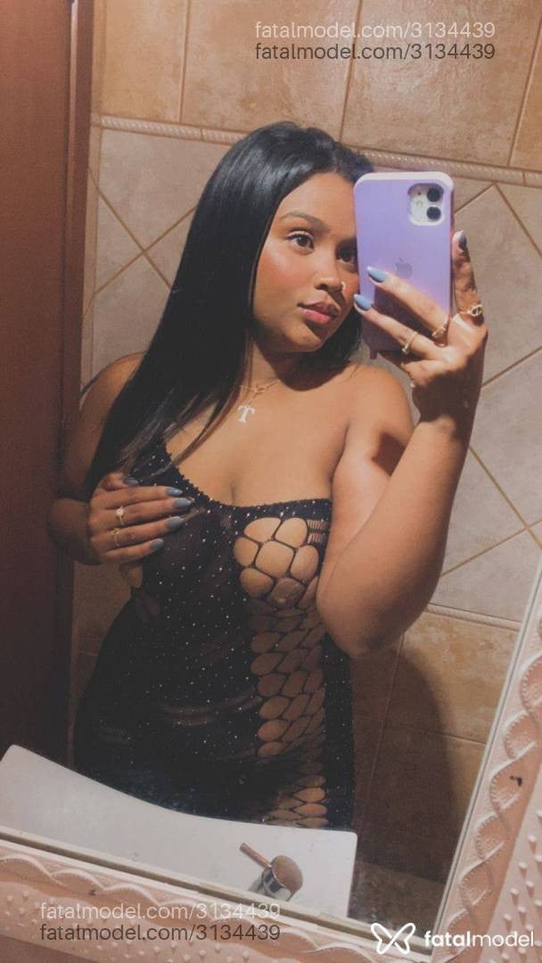 Acompanhante mulher morena (o) de olhos castanhos em Canoas - Maya Gonzales