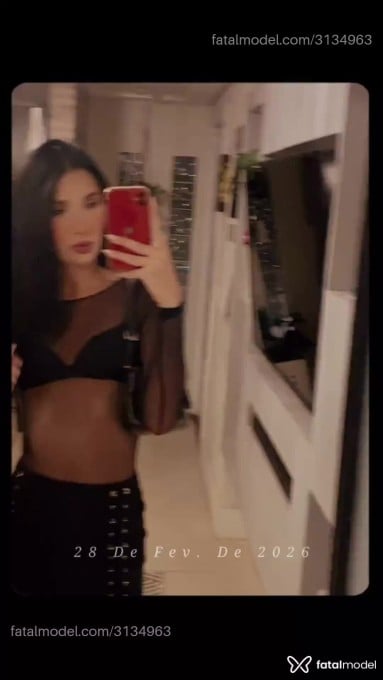 Acompanhante mulher trans morena (o) de olhos verdes - Sabrina Lopez
