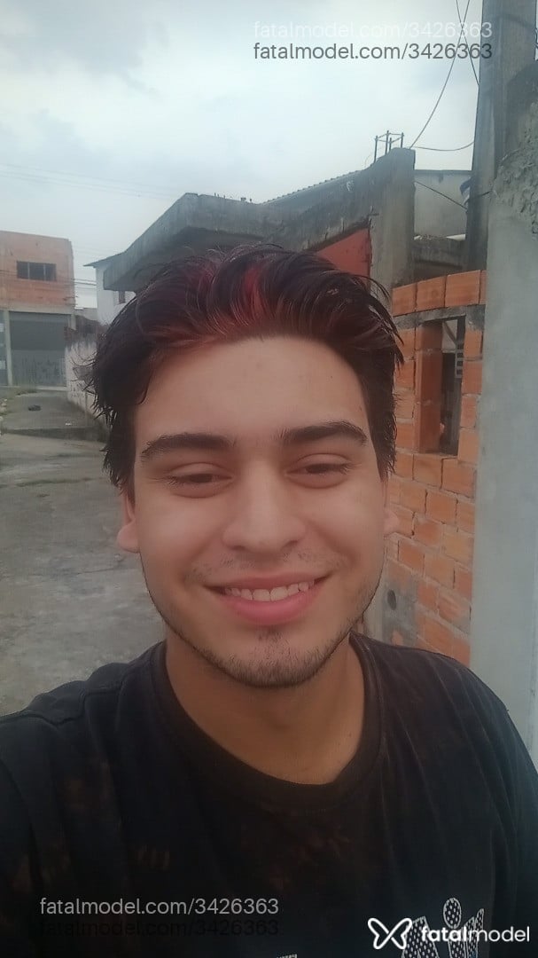 Acompanhante homem morena (o) de olhos castanhos - Samuel