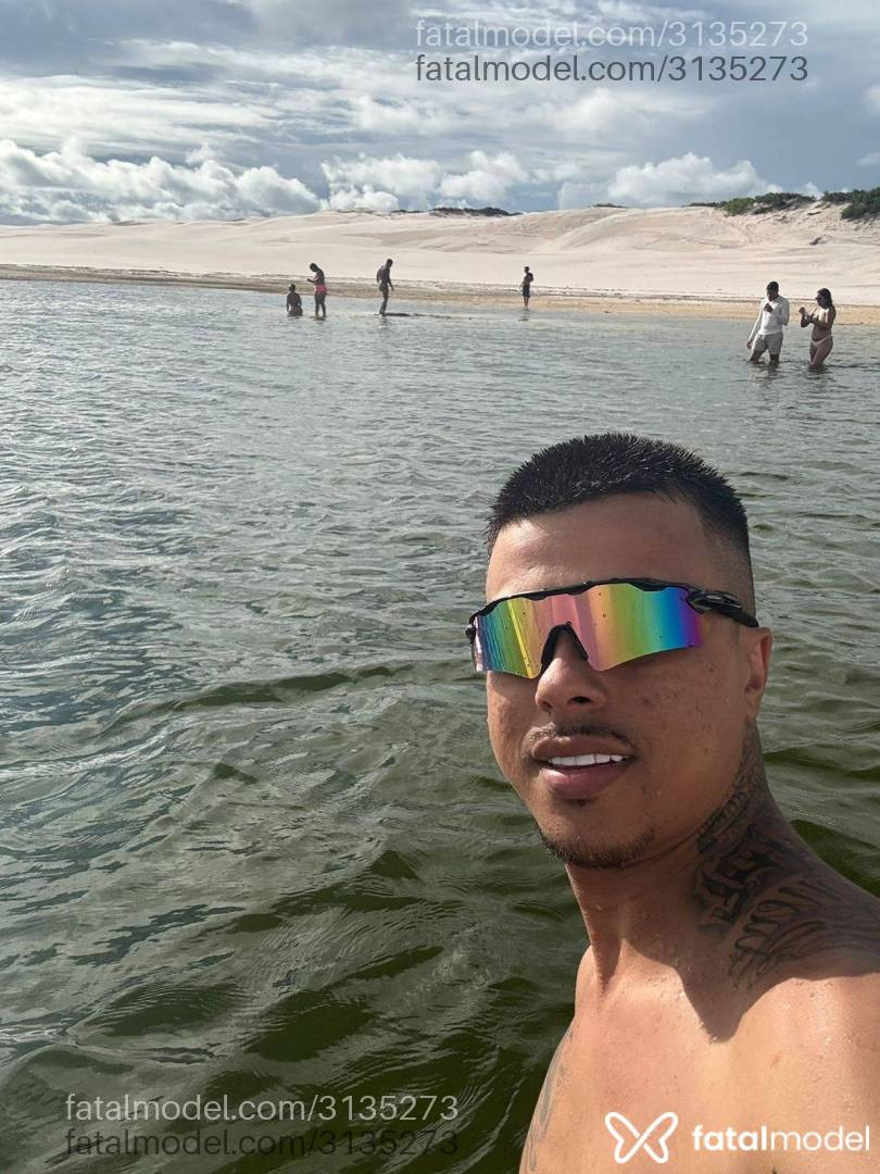 Acompanhante homem morena (o) de olhos pretos em Rio de Janeiro - Vinicius