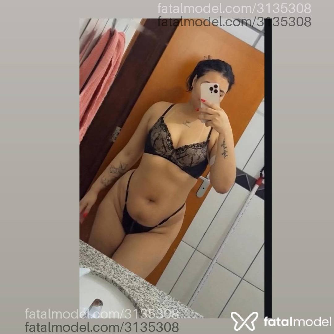Acompanhante mulher morena (o) de olhos castanhos - Milly