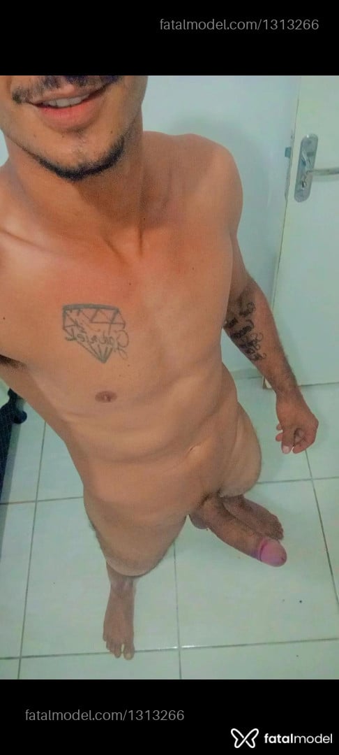 Acompanhante homem morena (o) de olhos pretos - Marcos