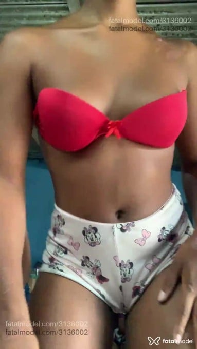 Acompanhante mulher trans morena (o) de olhos mel em Rio de Janeiro - Pérola