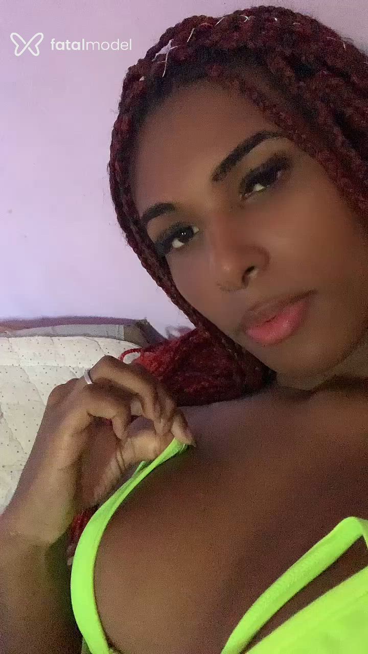 Acompanhante mulher trans morena (o) de olhos mel em Rio de Janeiro Acompanhante mulher trans morena (o) de olhos mel em Rio de Janeiro - Pérola