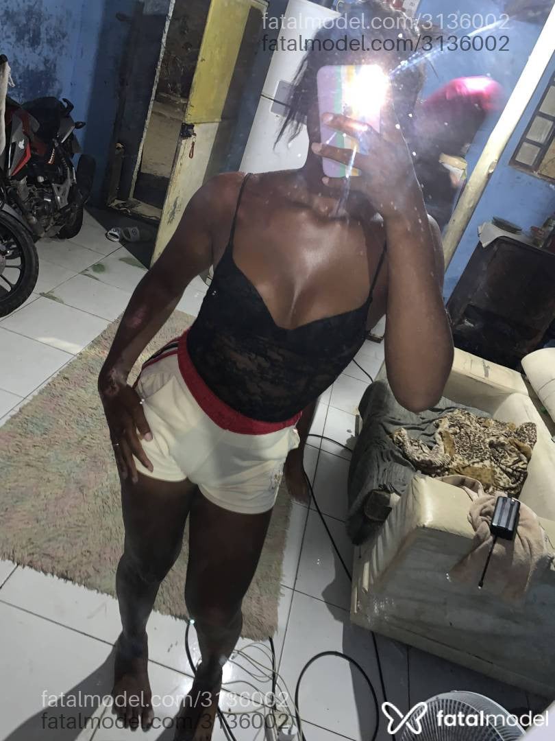 Acompanhante mulher trans morena (o) de olhos mel em Rio de Janeiro - Pérola