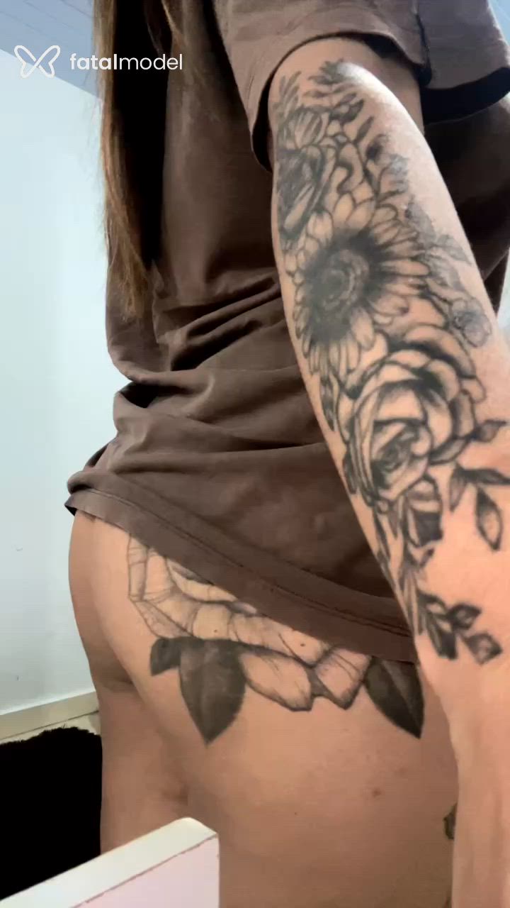Acompanhante mulher morena (o) de olhos pretos - Katy Mendes