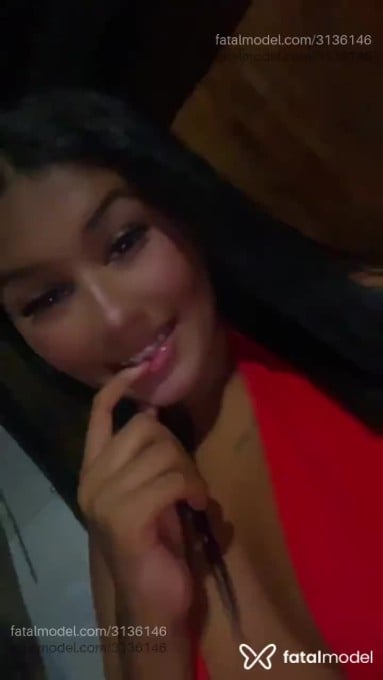 Acompanhante mulher morena (o) de olhos mel em Rio Claro Acompanhante mulher morena (o) de olhos mel em Rio Claro - Perola