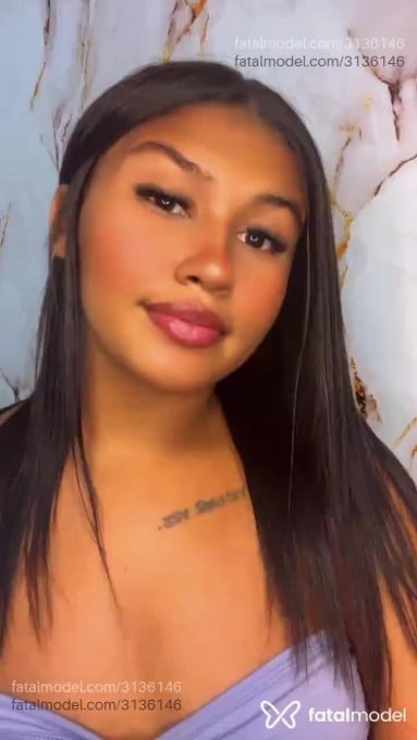 Acompanhante mulher morena (o) de olhos mel em Rio Claro Acompanhante mulher morena (o) de olhos mel em Rio Claro - Perola