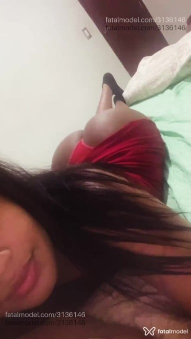 Acompanhante mulher morena (o) de olhos mel - Perola Acompanhante mulher morena (o) de olhos mel - Perola