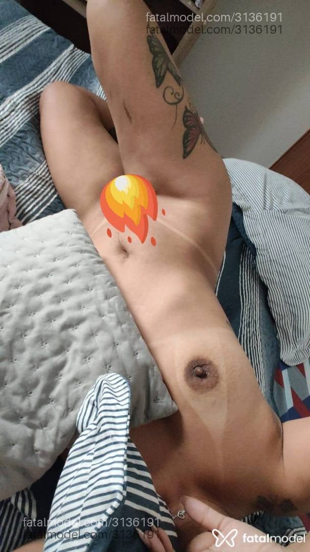 Acompanhante mulher morena (o) de olhos pretos - Lunna Bitencourt