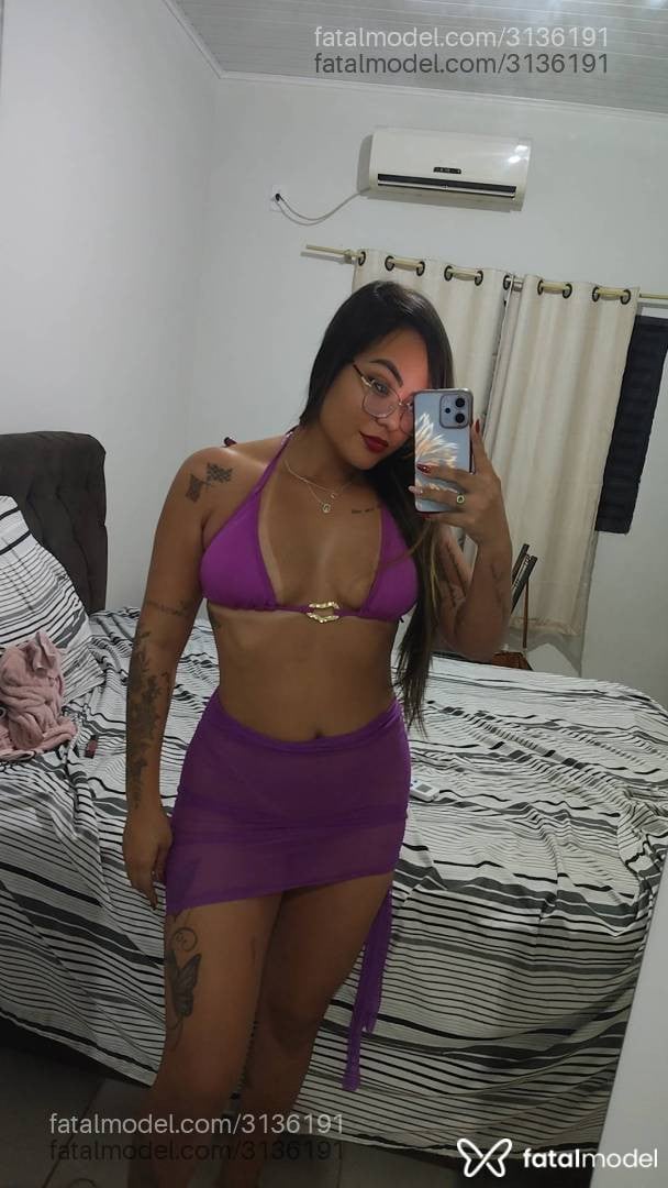 Acompanhante mulher morena (o) de olhos pretos - Alice Dias