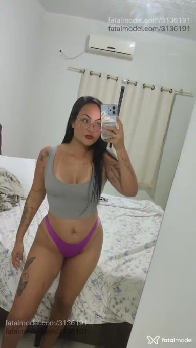 Acompanhante mulher morena (o) de olhos pretos em Matupá - Alice Dias