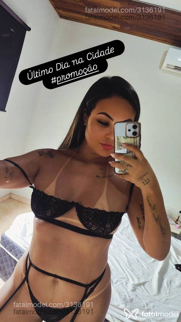 Acompanhante mulher morena (o) de olhos pretos - Lunna Bitencourt