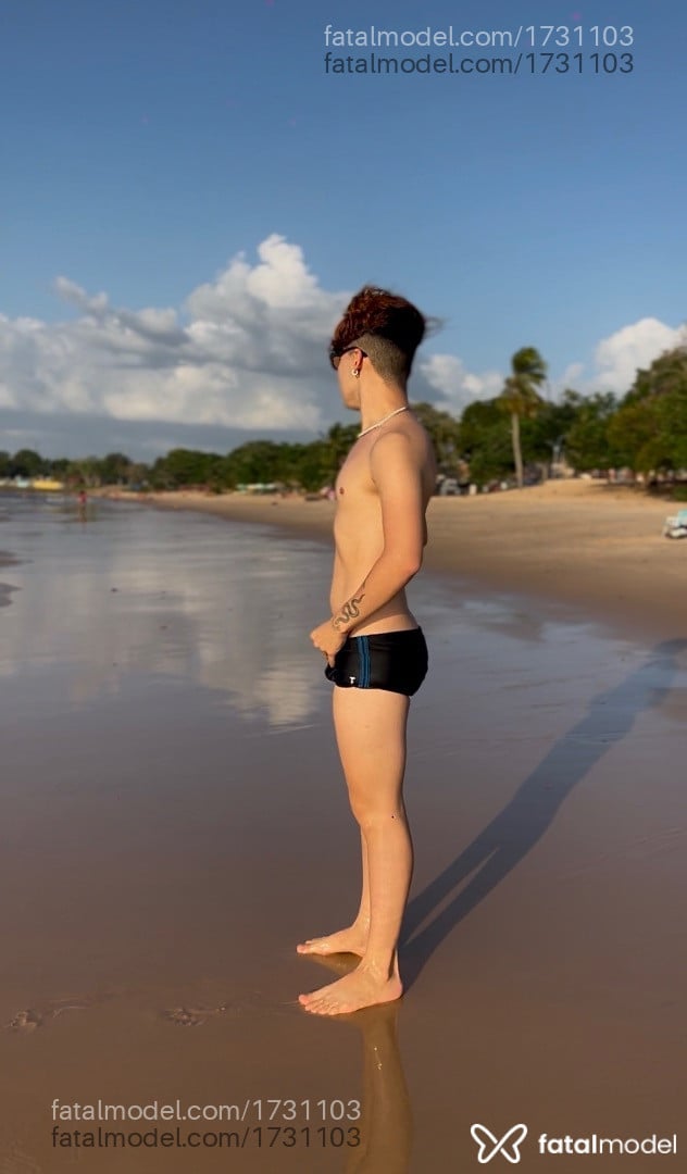 Acompanhante homem ruiva (o) de olhos castanhos - Caio Lima