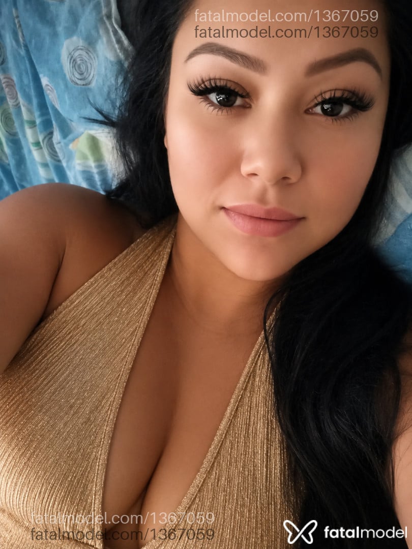 Acompanhante mulher morena (o) de olhos mel - Aline