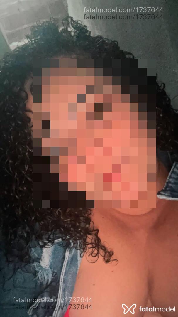 Acompanhante mulher com cabelo castanho de olhos verdes - Olhosverdes Acompanhante mulher com cabelo castanho de olhos verdes - Olhosverdes