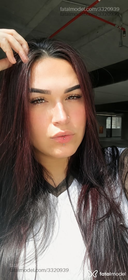 Acompanhante mulher morena (o) de olhos castanhos - Andressa Souza