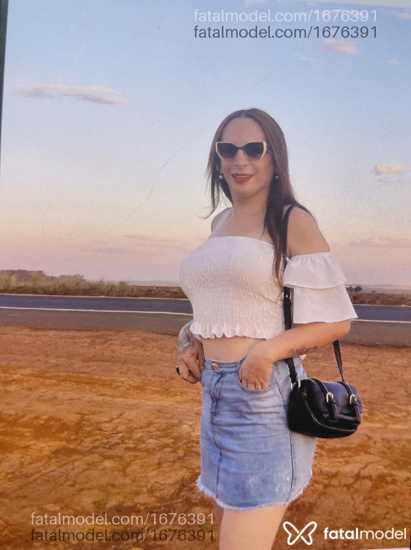 Acompanhante mulher trans morena (o) de olhos castanhos - Mayte