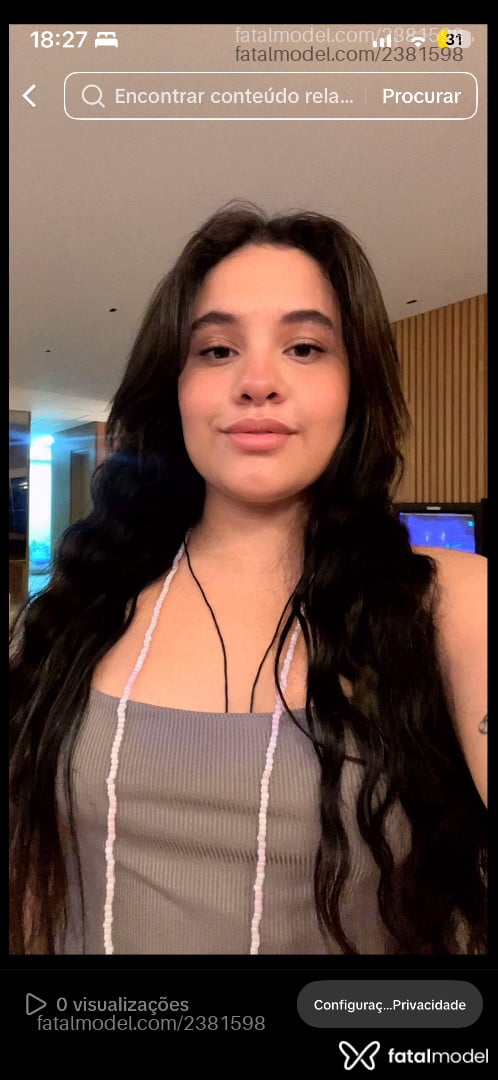 Acompanhante mulher morena (o) de olhos castanhos - Sarah Mel