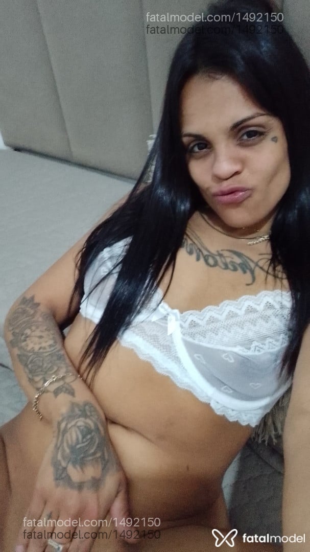 Acompanhante mulher morena (o) de olhos castanhos - Bruninhaa