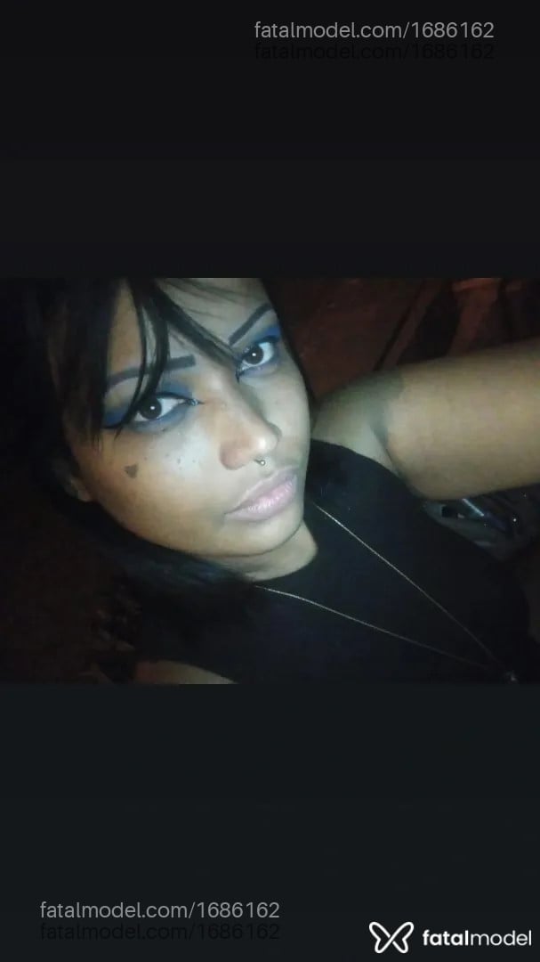 Acompanhante mulher morena (o) de olhos castanhos - Ana Julia