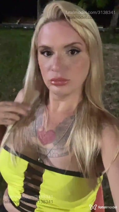 Acompanhante mulher trans loira (o) de olhos castanhos em Castanhal - Alice Lima