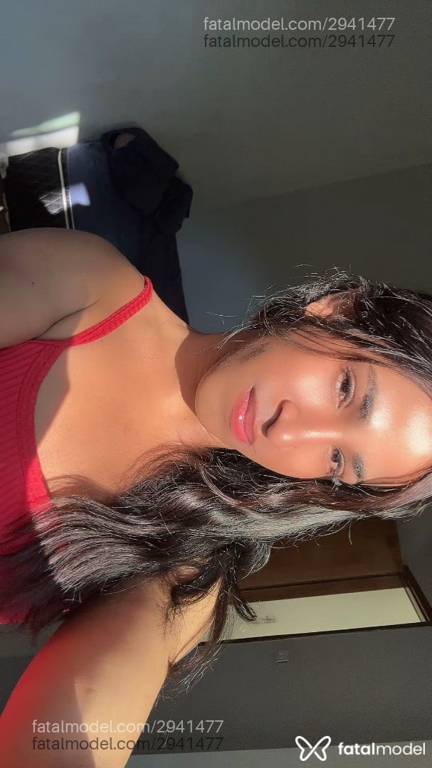 Acompanhante mulher trans morena (o) de olhos castanhos - Bebela Fer