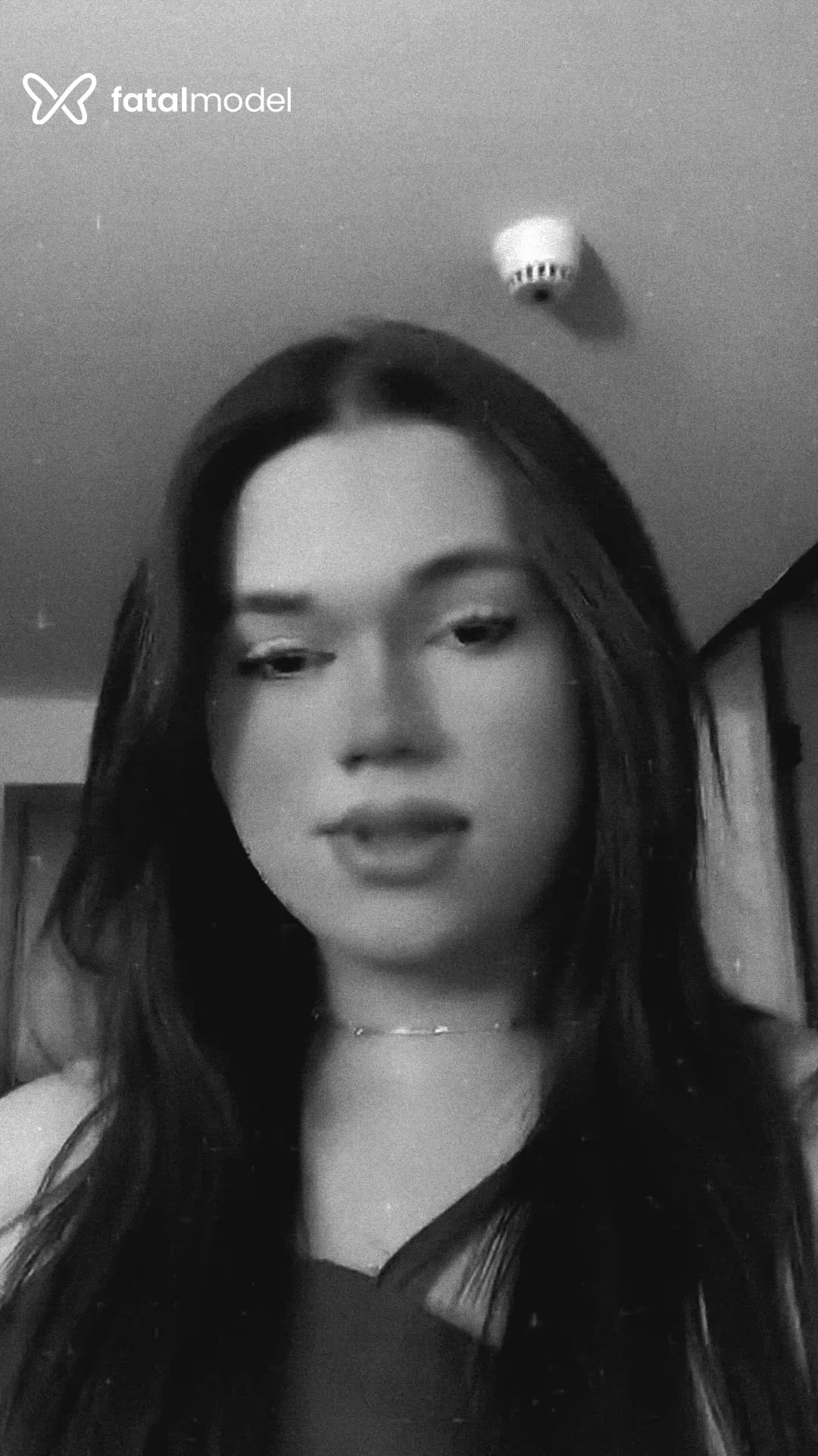 Acompanhante mulher trans morena (o) de olhos castanhos - Anne Linhares
