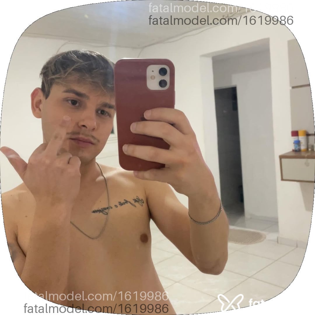 Acompanhante homem loira (o) de olhos castanhos - Lucas moreira