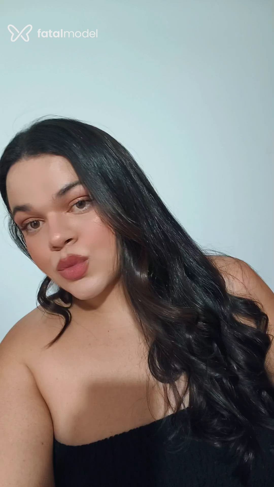 Acompanhante mulher trans morena (o) de olhos castanhos - Nathii