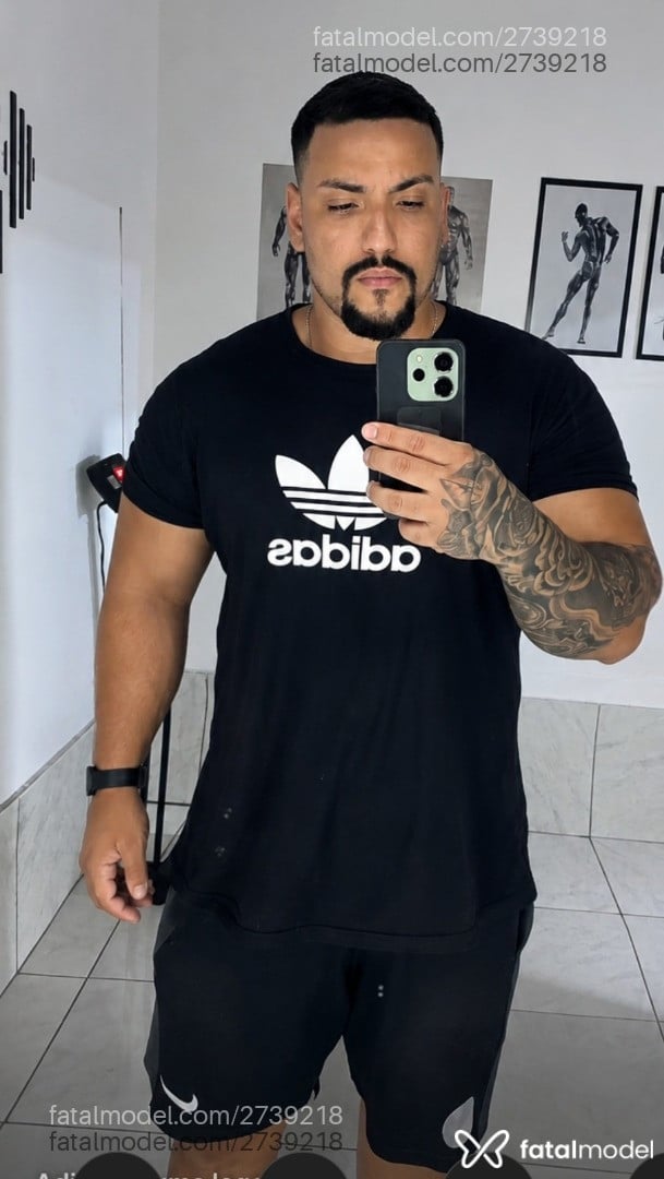 Acompanhante homem morena (o) de olhos castanhos - Estevão Ferreira