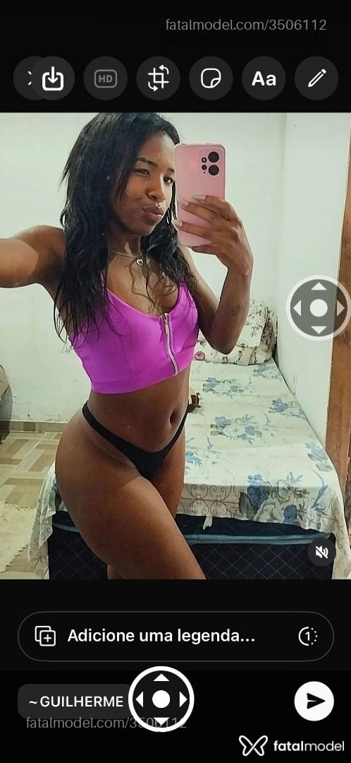 Acompanhante mulher morena (o) de olhos pretos - Rafaely