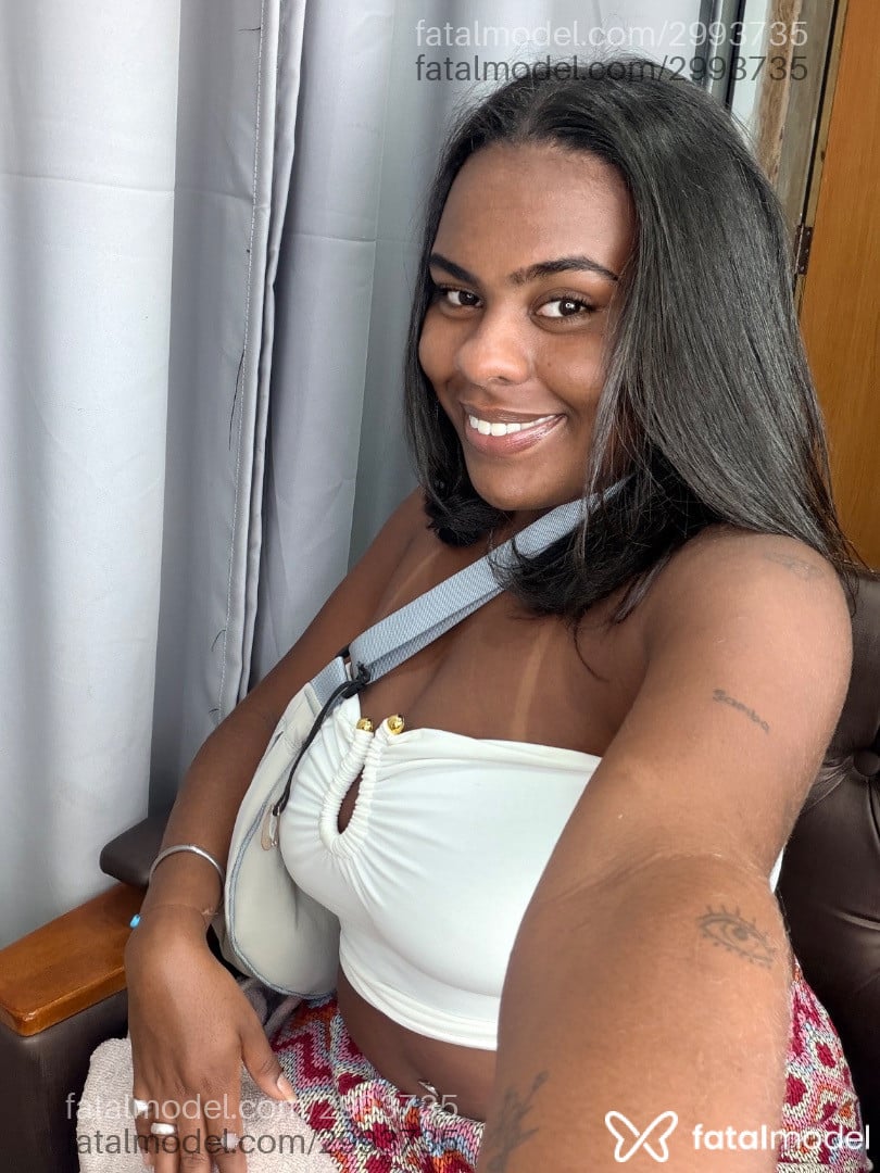 Acompanhante mulher morena (o) de olhos castanhos - Bruninha Acompanhante mulher morena (o) de olhos castanhos - Bruninha