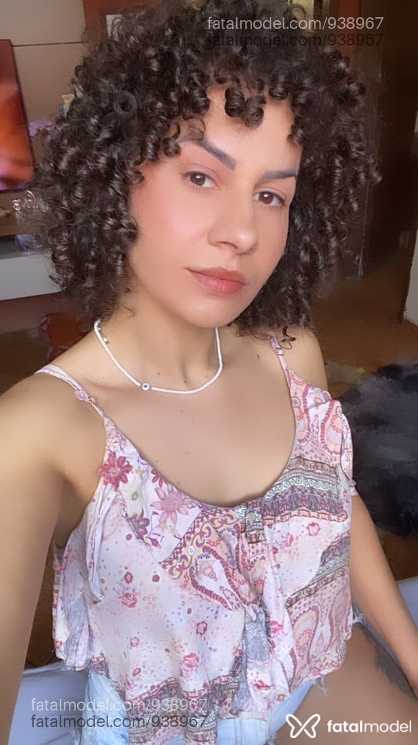 Acompanhante mulher com cabelo castanho de olhos castanhos - Stephanie