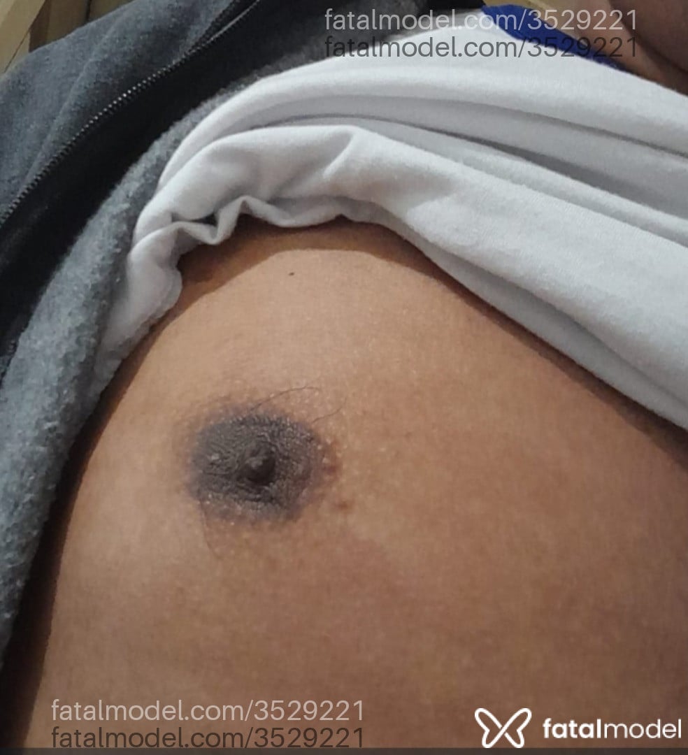 Acompanhante homem morena (o) de olhos pretos - Victor Acompanhante homem morena (o) de olhos pretos - Victor